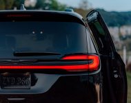 2021 Chrysler Pacifica Limited S - Tail Light Wallpaper 190x150
