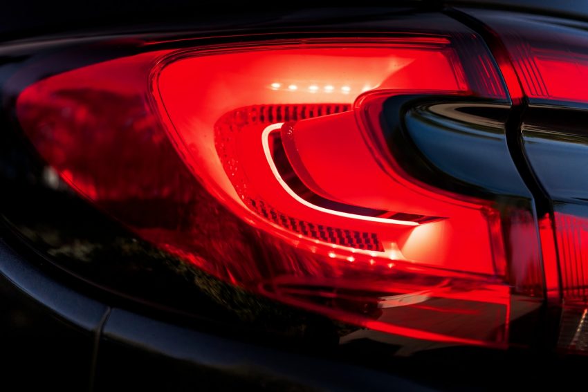 2021 Chrysler Pacifica Limited S - Tail Light HD Wallpapers 850x567 #41 2021 Chrysler Pacifica Limited S - Tail Light Wallpaper 850x567 #41