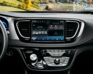 2021 Chrysler Pacifica Pinnacle - Central Console Wallpaper 190x150