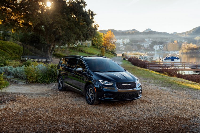 2021 Chrysler Pacifica Pinnacle - Front Three-Quarter HD Wallpapers 850x567 #8 2021 Chrysler Pacifica Pinnacle - Front Three-Quarter Wallpaper 850x567 #8