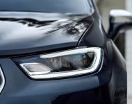2021 Chrysler Pacifica Pinnacle - Headlight Wallpaper 190x150