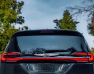 2021 Chrysler Pacifica Pinnacle - Tail Light Wallpaper 190x150