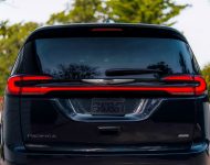 2021 Chrysler Pacifica Pinnacle - Tail Light Wallpaper 190x150