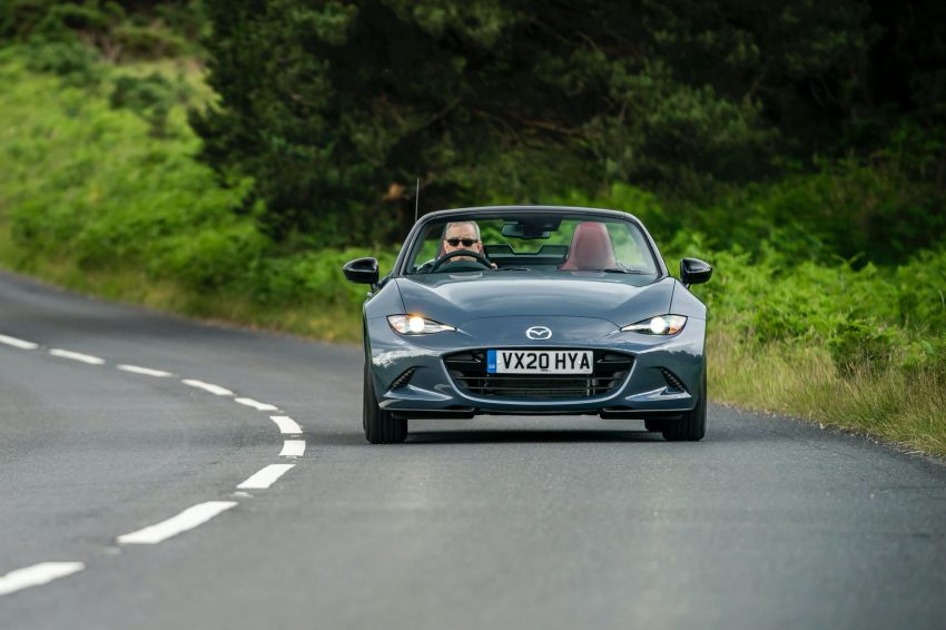 2020 Mazda MX-5 R-Sport Special Edition - Front Wallpaper 850x566 #20