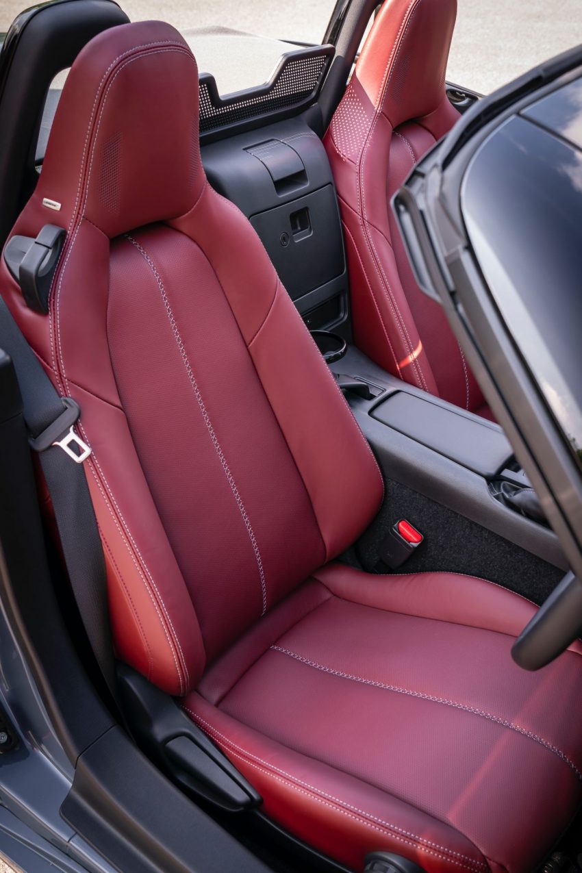 2020 Mazda MX-5 R-Sport Special Edition - Interior, Seats Phone Wallpaper 850x1275 #75