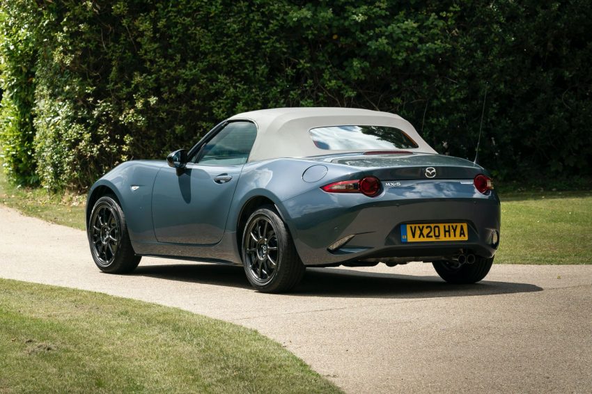 2020 Mazda MX-5 R-Sport Special Edition - Rear Three-Quarter Wallpaper 850x566 #8