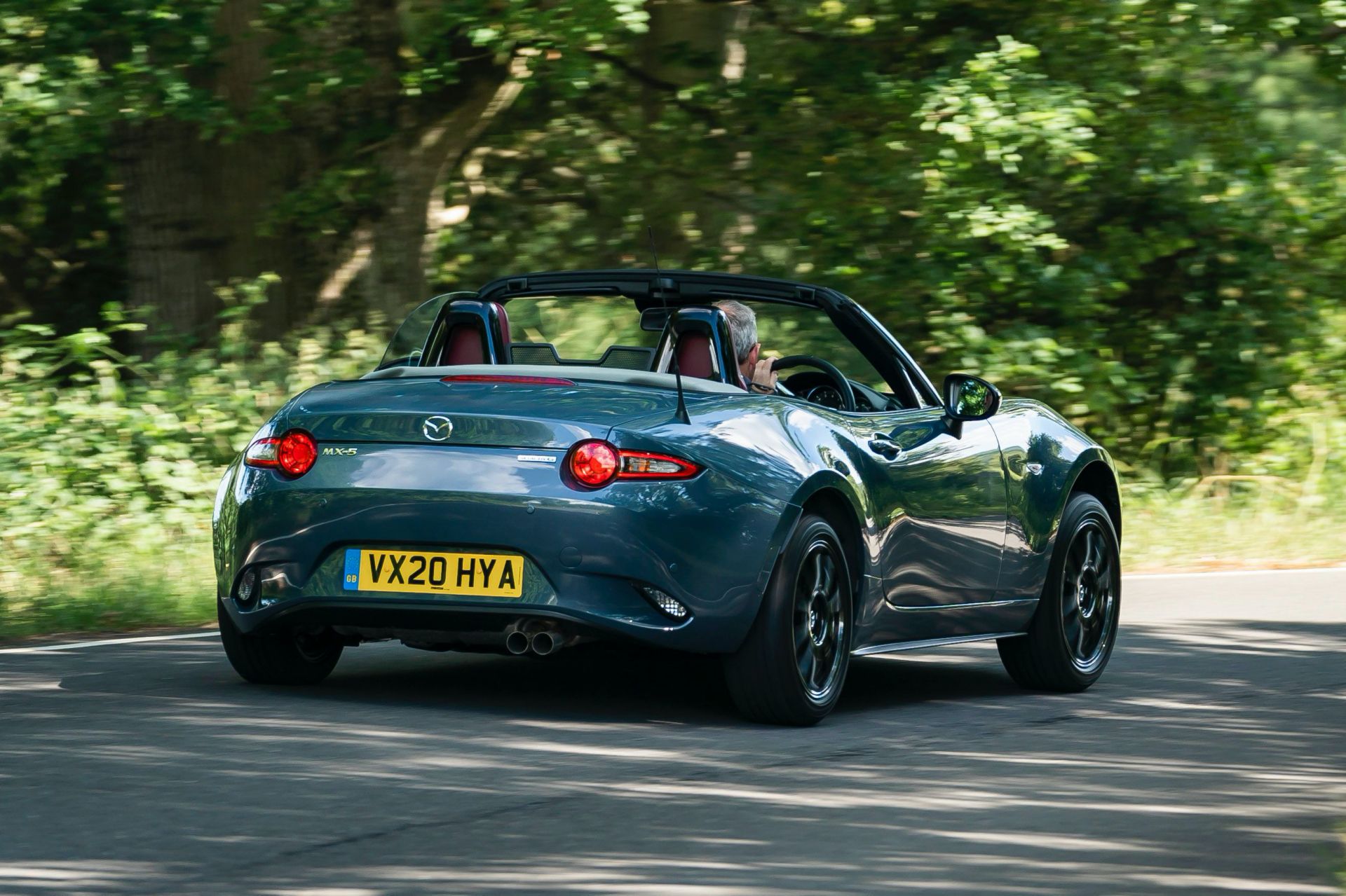 Download 2020 Mazda MX-5 R-Sport Special Edition - Rear Three-Quarter HD Wallpaper 1920x1279 #5