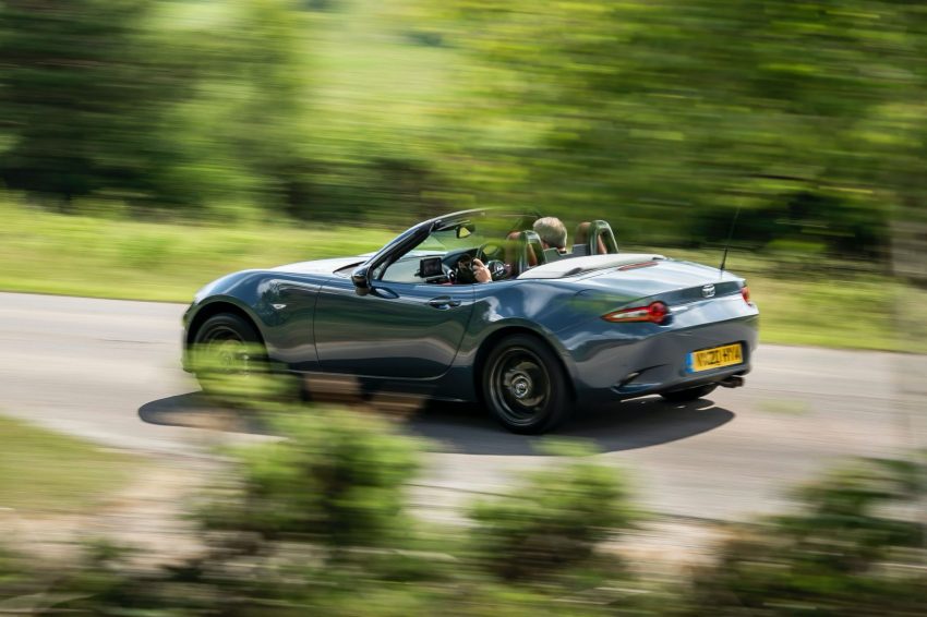 2020 Mazda MX-5 R-Sport Special Edition - Side Wallpaper 850x566 #30