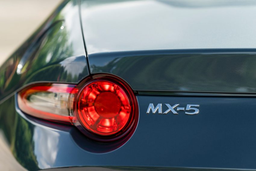 2020 Mazda MX-5 R-Sport Special Edition - Tail Light Wallpaper 850x567 #69