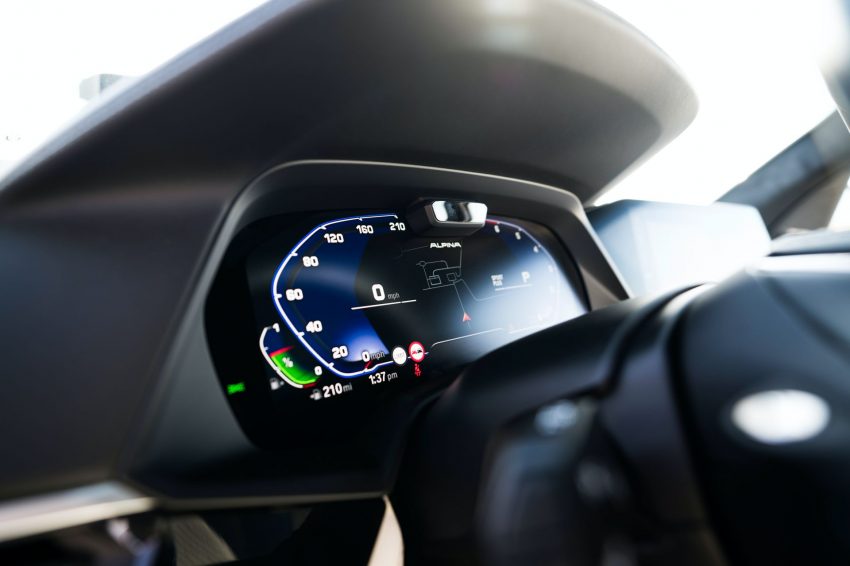 2021 ALPINA XB7 - Instrument Cluster Wallpaper 850x566 #26