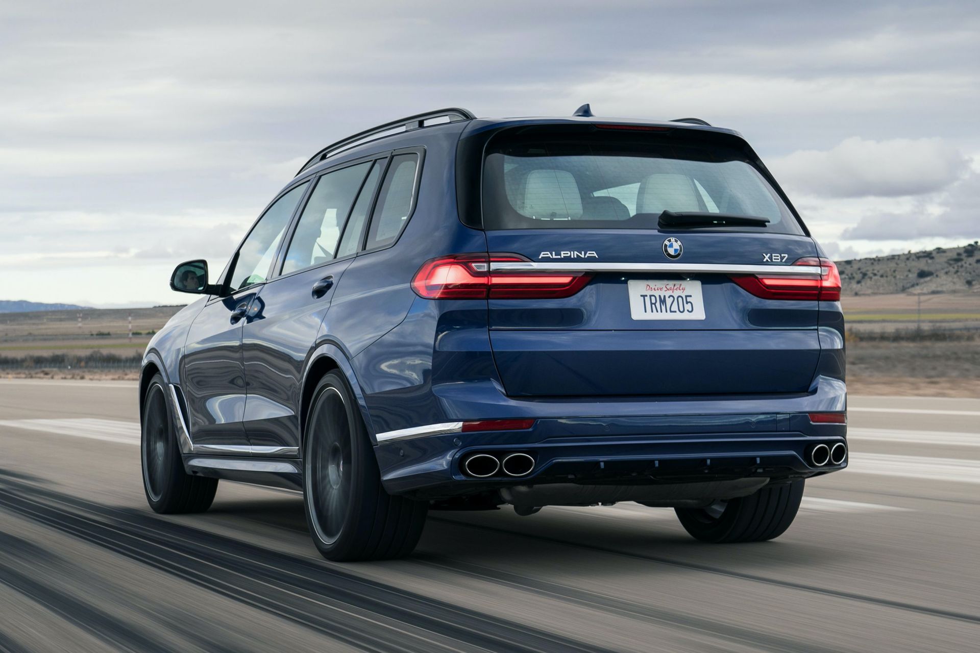 Download 2021 ALPINA XB7 - Rear Three-Quarter HD Wallpaper 1920x1280 #6