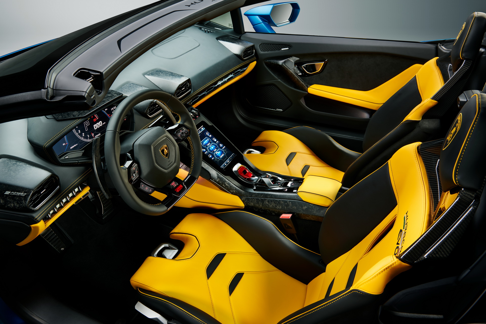 Download 2021 Lamborghini Huracán EVO RWD Spyder - Interior HD Wallpaper 1920x1280 #25