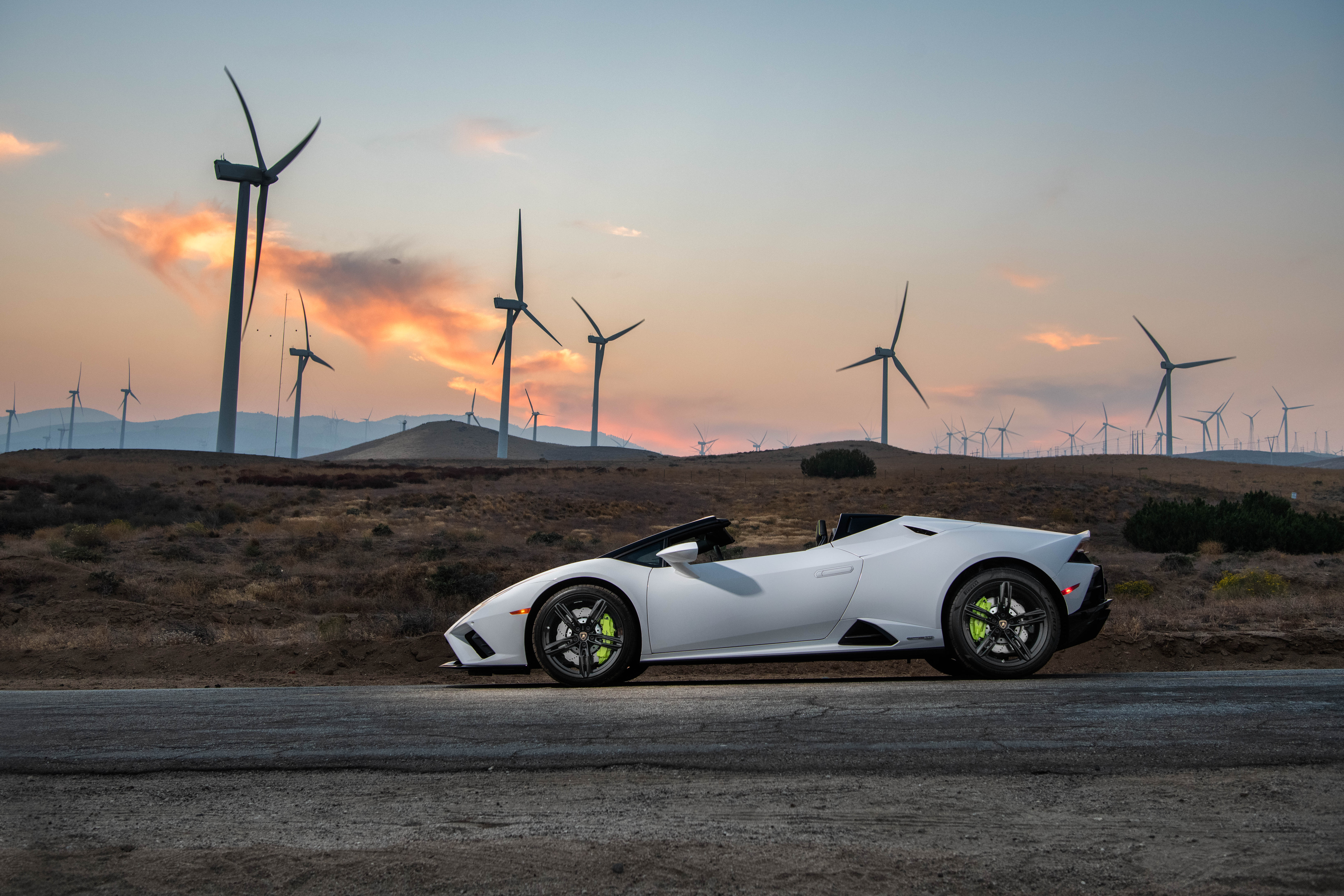 Download 2021 Lamborghini Huracán EVO RWD Spyder - Side HD Wallpaper 7477x4985 #13