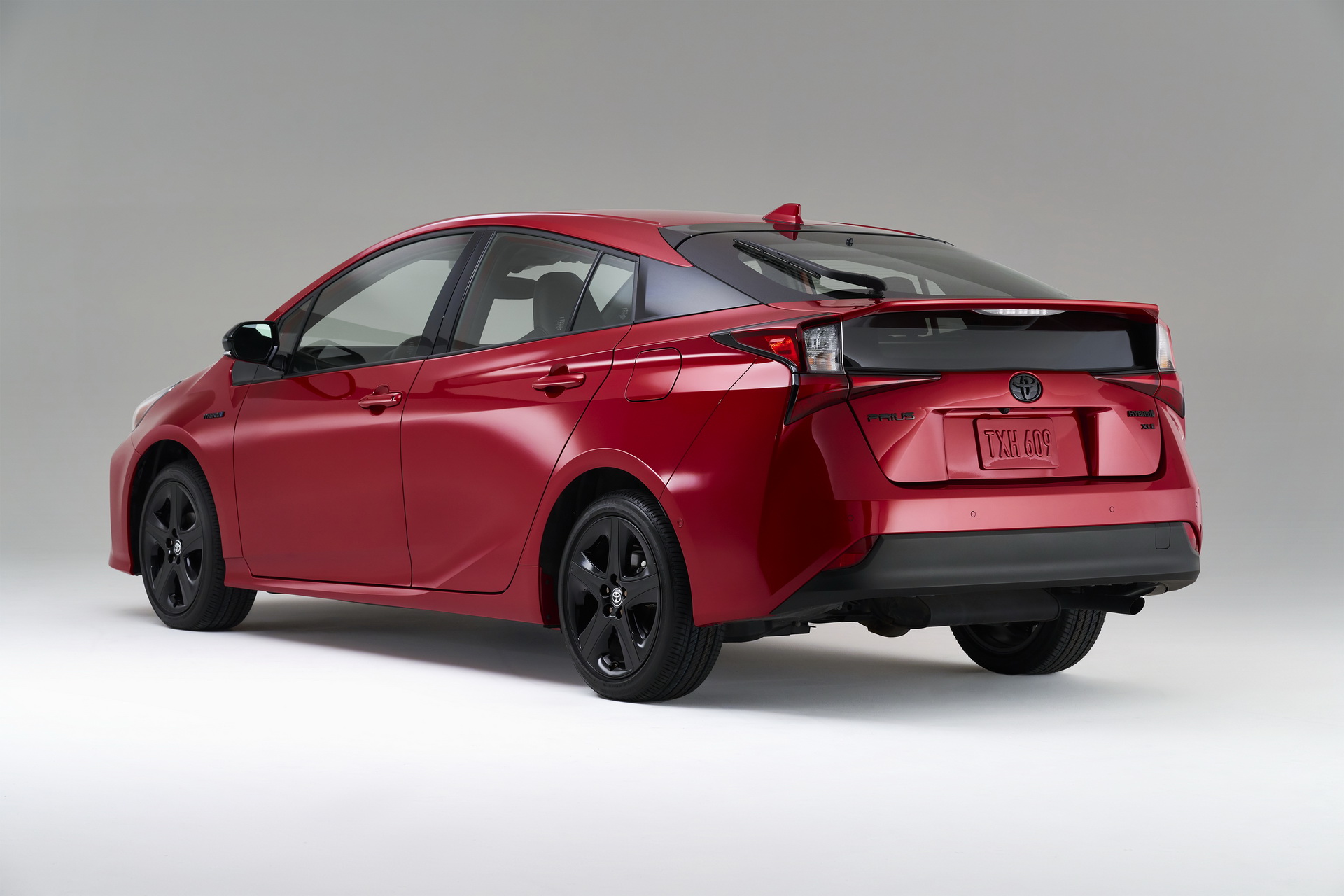 Download 2021 Toyota Prius 2020 Edition - Rear Three-Quarter HD Wallpaper 1920x1280 #2