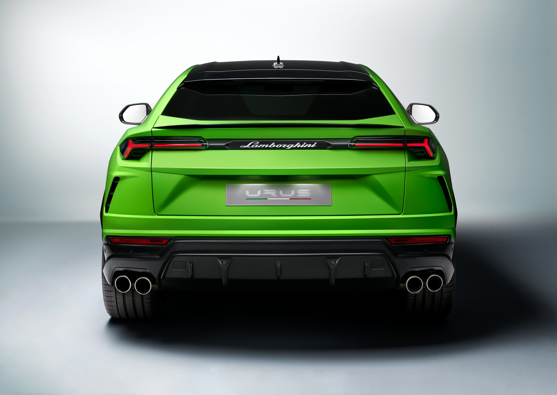 Download 2021 Lamborghini Urus Pearl Capsule - Rear HD Wallpaper 1920x1363 #11