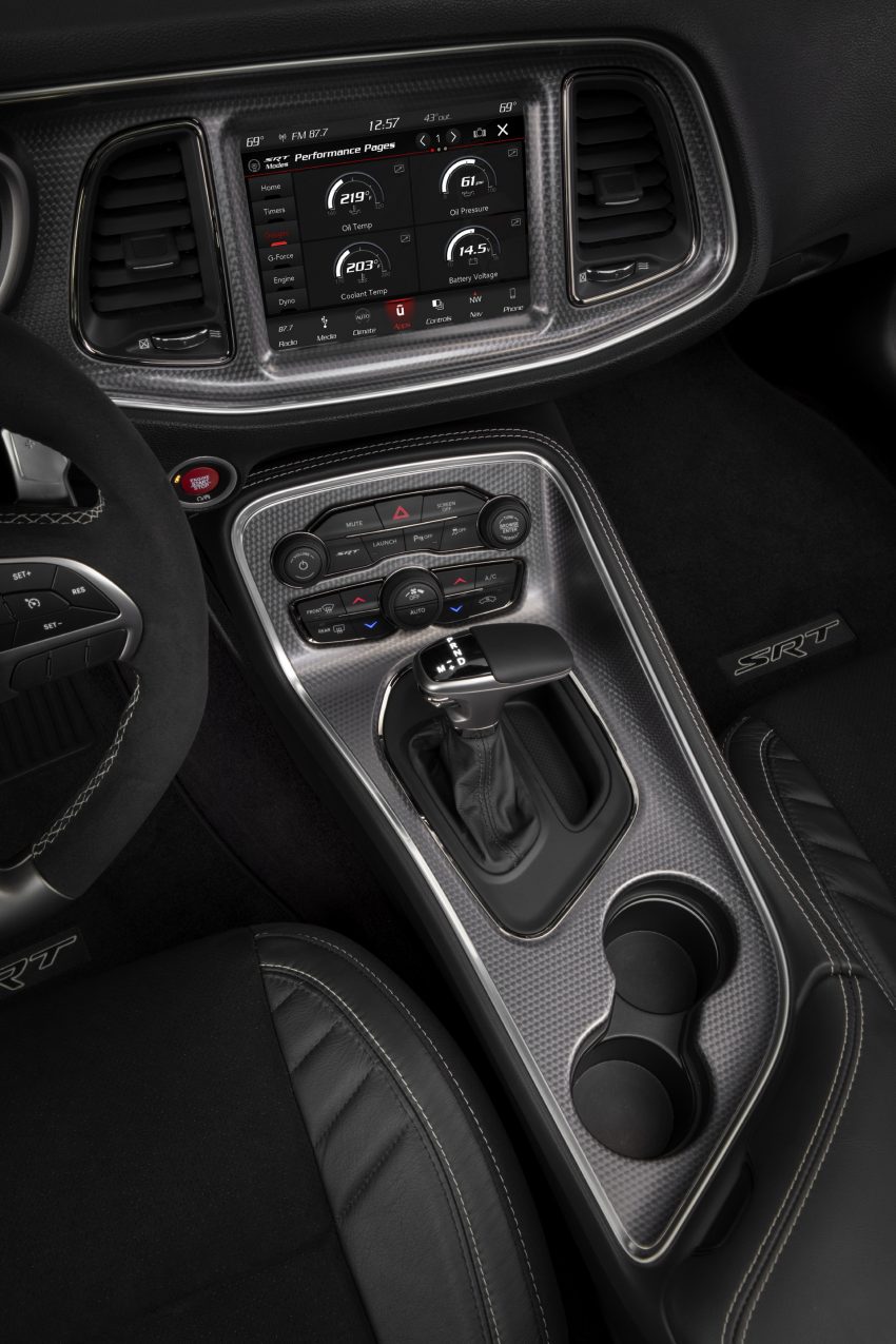 2020 Dodge Challenger SRT Super Stock - Central Console Phone Wallpaper 850x1275 #101