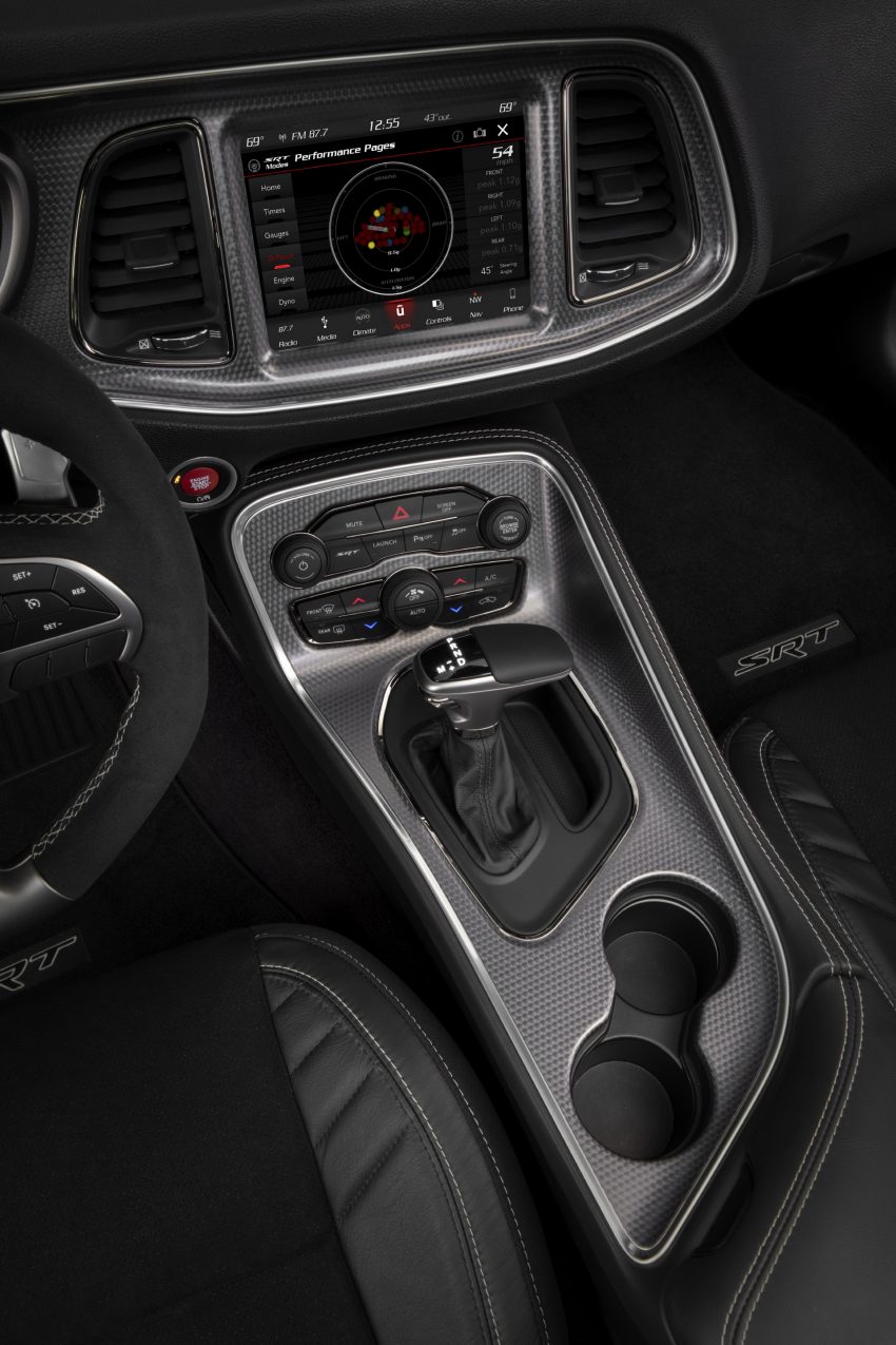 2020 Dodge Challenger SRT Super Stock - Central Console Phone Wallpaper 850x1275 #100