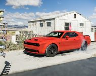 2020 Dodge Challenger SRT Super Stock - Front Three-Quarter Wallpaper 190x150