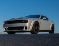 2020 Dodge Challenger SRT Super Stock - Front Three-Quarter Wallpaper 190x150