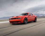 2020 Dodge Challenger SRT Super Stock - Front Three-Quarter Wallpaper 190x150