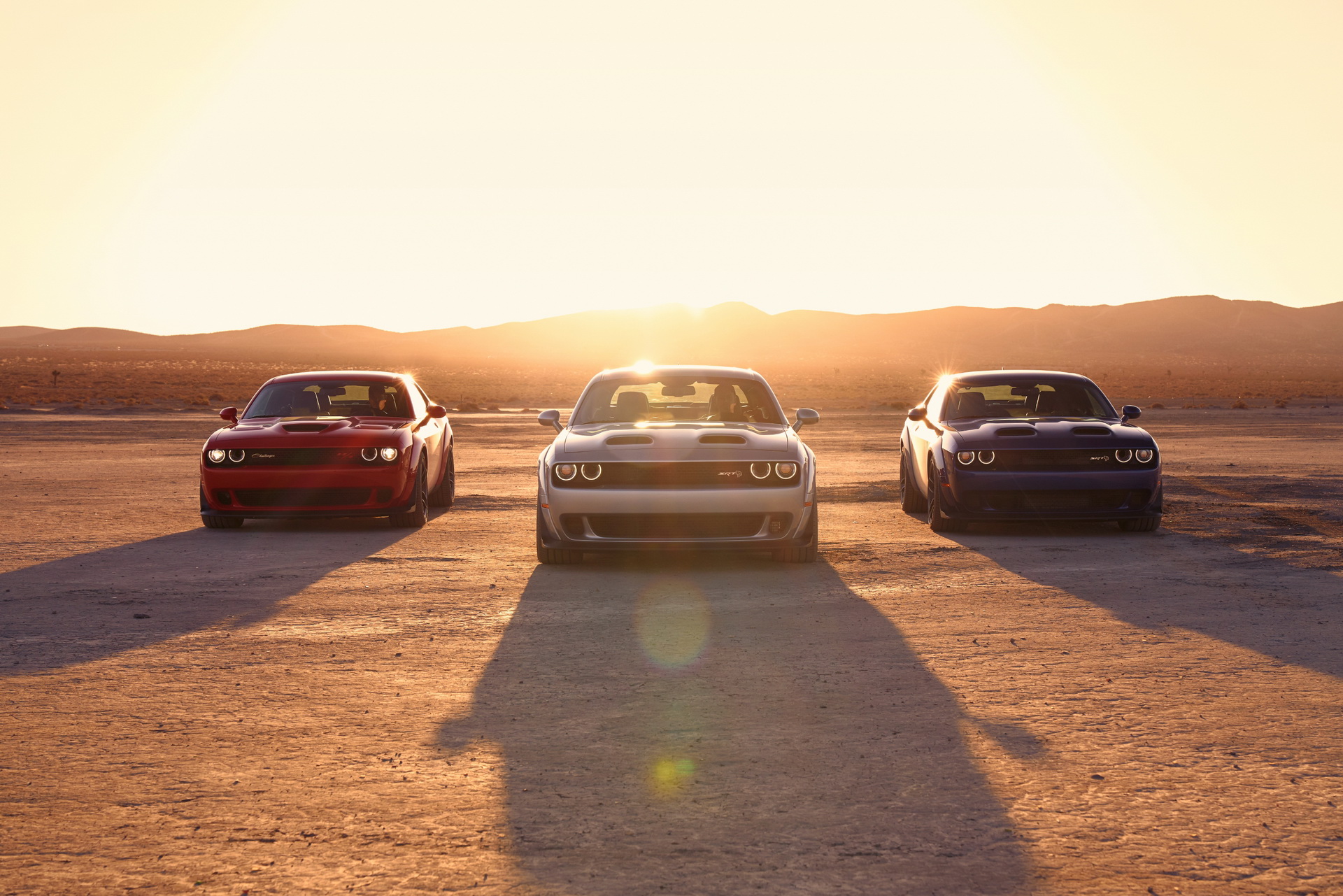 Download 2020 Dodge Challenger SRT Super Stock - Front HD Wallpaper 1920x1281 #59