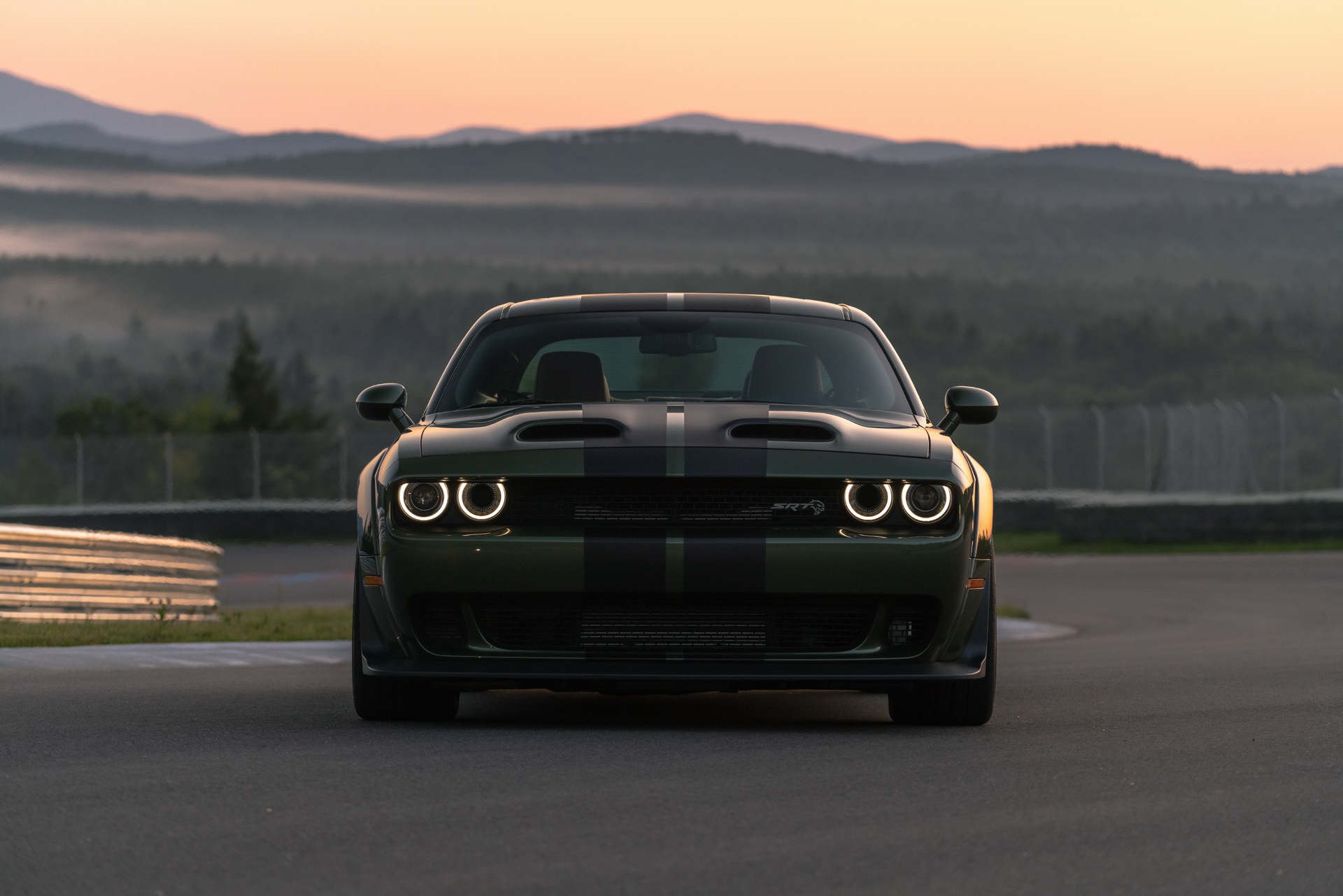 Download 2020 Dodge Challenger SRT Super Stock - Front HD Wallpaper 1920x1281 #70