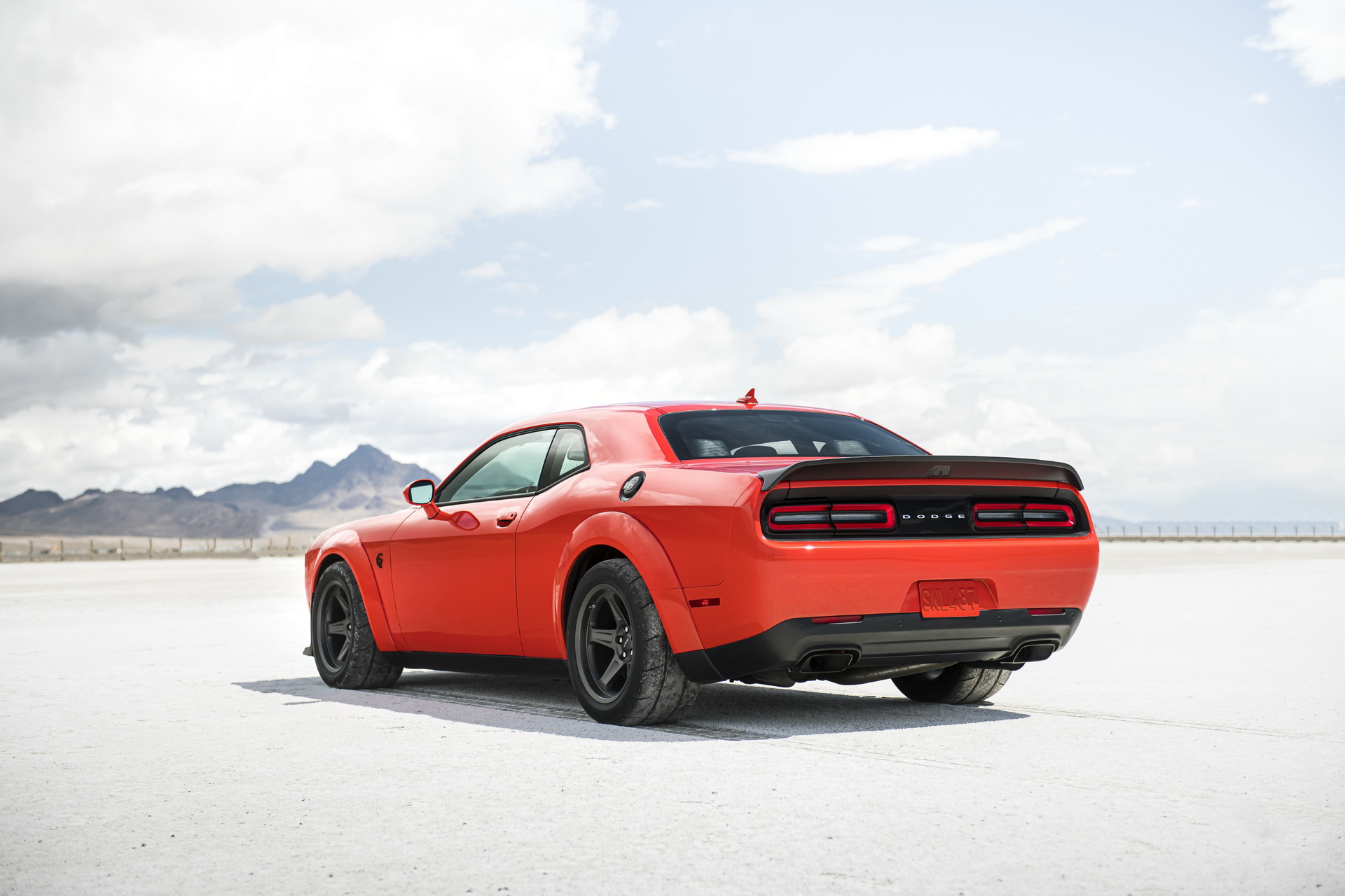 Download 2020 Dodge Challenger SRT Super Stock - Rear Three-Quarter HD Wallpaper 1920x1280 #9