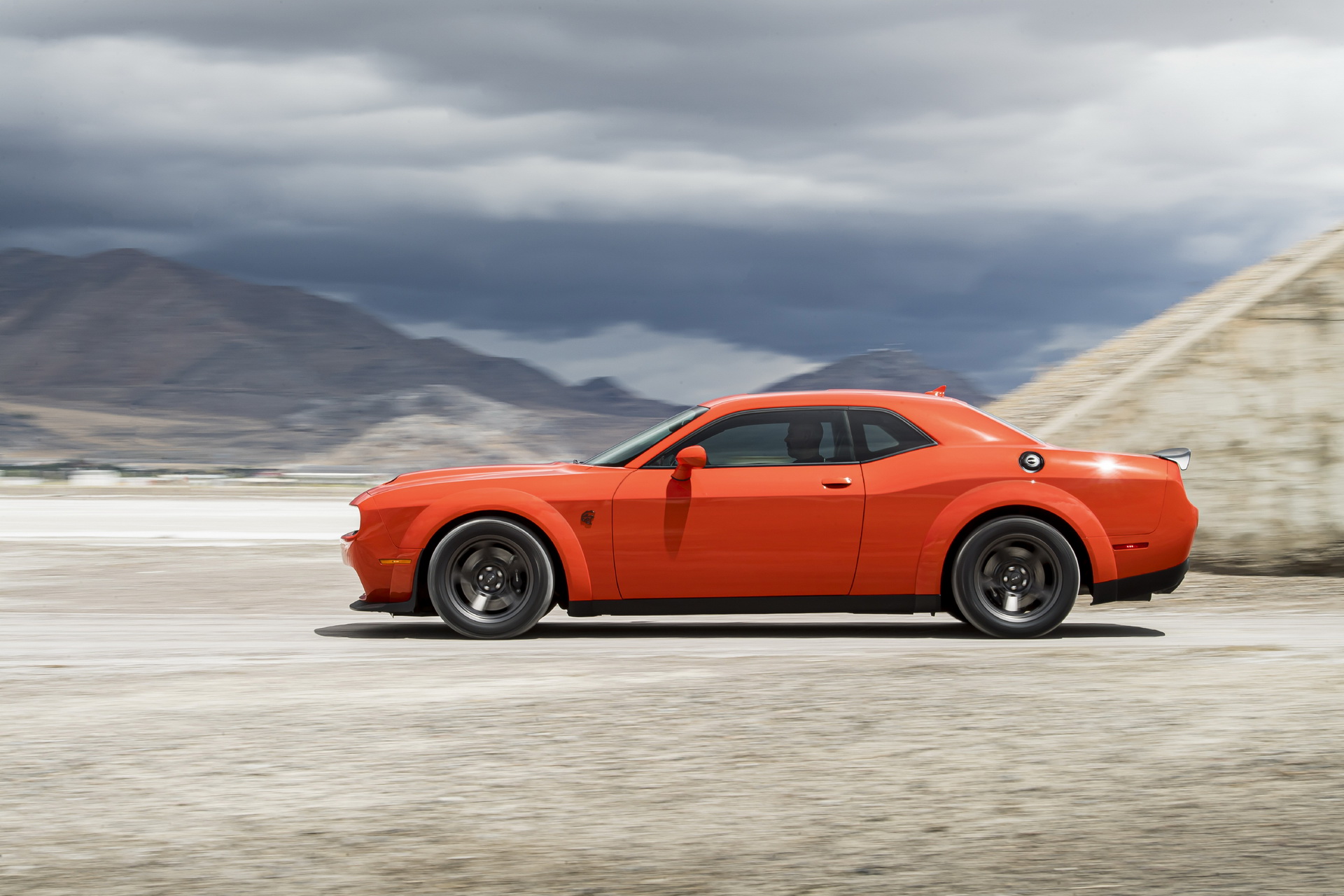 Download 2020 Dodge Challenger SRT Super Stock - Side HD Wallpaper 1920x1280 #13
