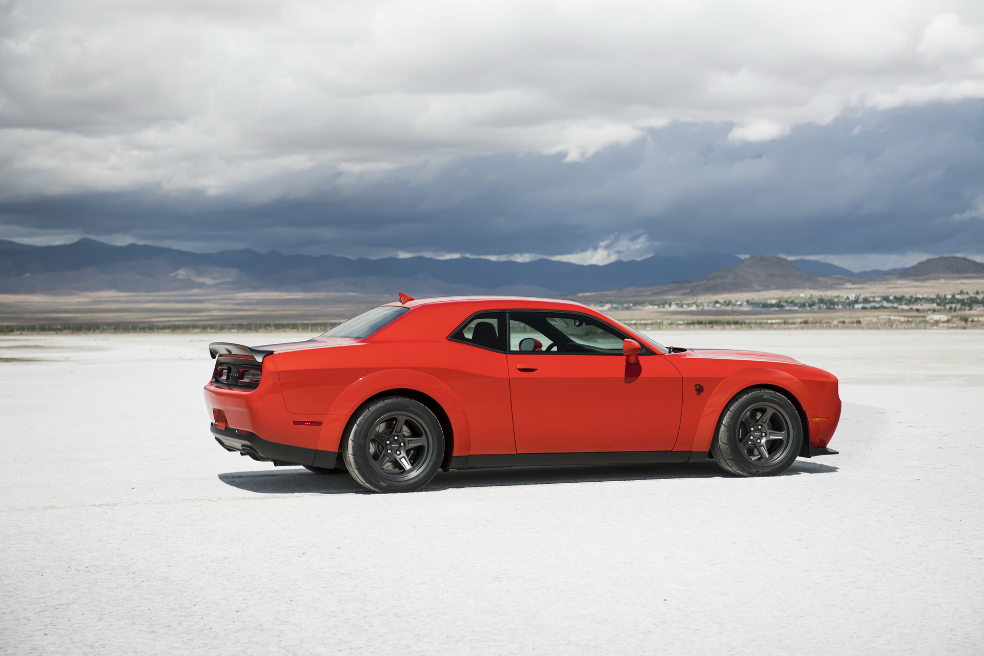 Download 2020 Dodge Challenger SRT Super Stock - Side HD Wallpaper 1920x1280 #7