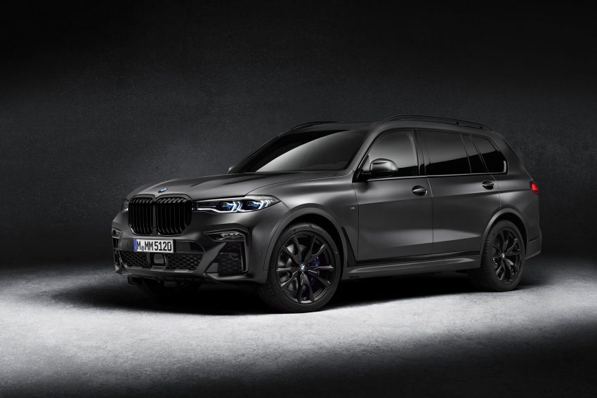 2021 BMW X7 Dark Shadow Edition - Front Three-Quarter Wallpaper 850x567 #2