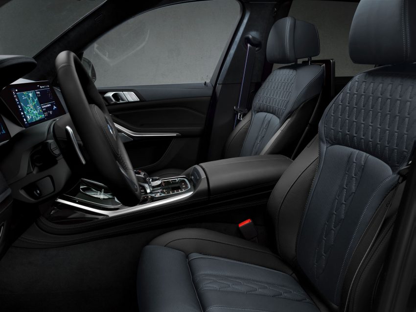 2021 BMW X7 Dark Shadow Edition - Interior, Front Seats Wallpaper 850x637 #19