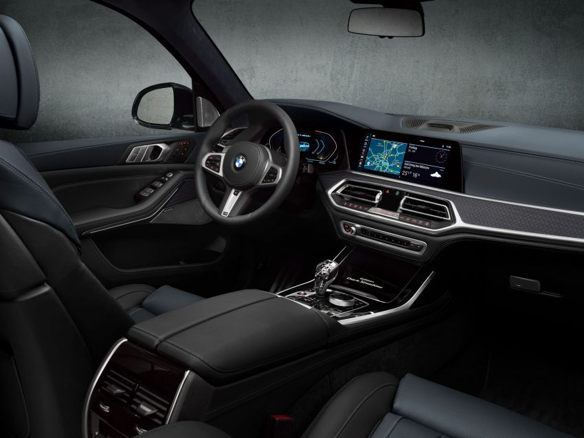 2021 BMW X7 Dark Shadow Edition - Interior Wallpaper 850x637 #17