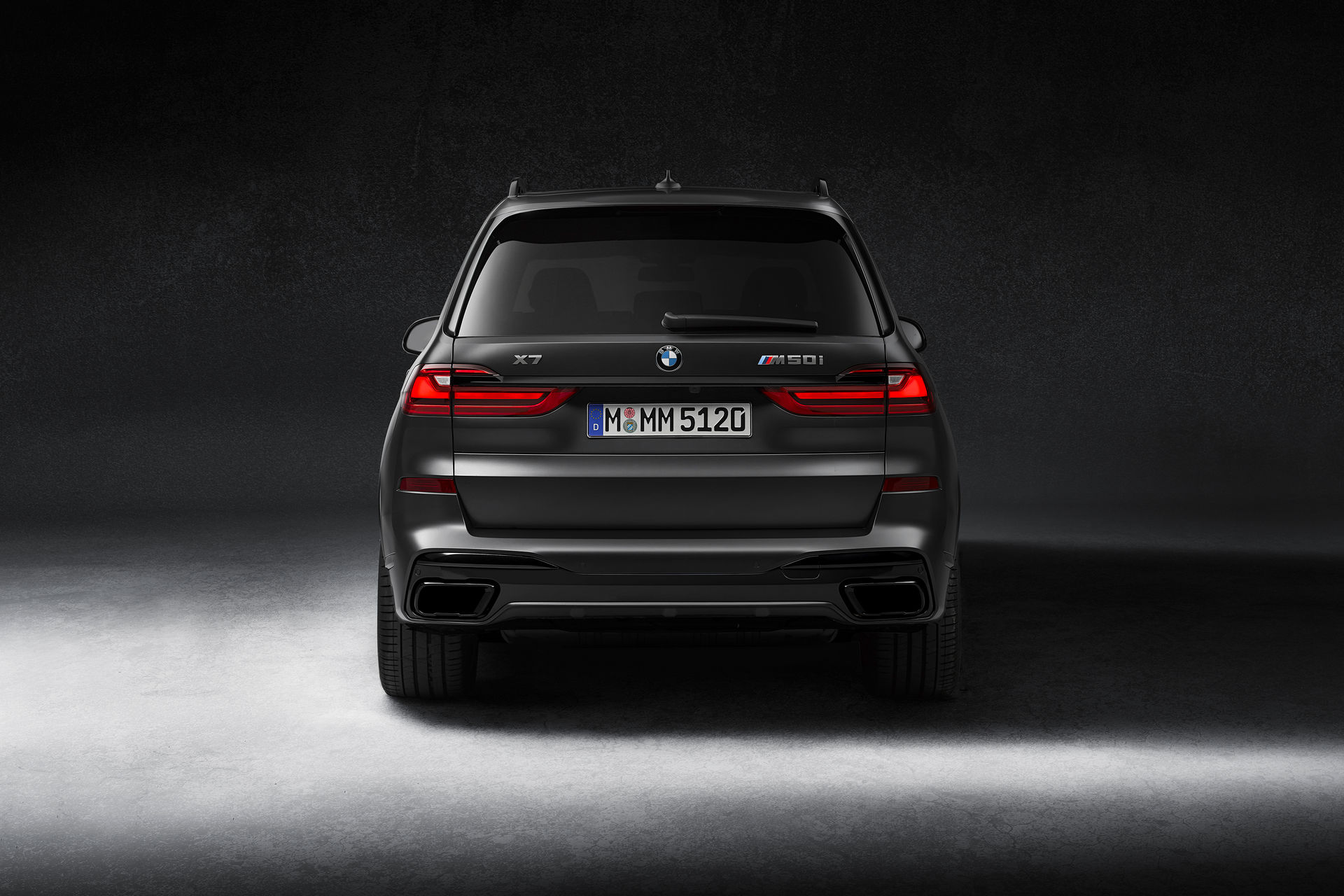 Download 2021 BMW X7 Dark Shadow Edition - Rear HD Wallpaper 1920x1280 #5