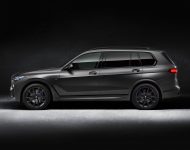2021 BMW X7 Dark Shadow Edition - Side Wallpaper 190x150