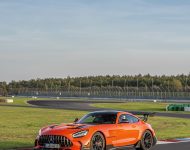 2021 Mercedes-AMG GT Black Series - Front Three-Quarter Wallpaper 190x150