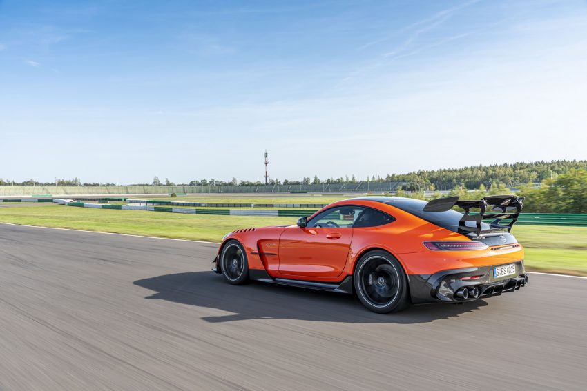 2021 Mercedes-AMG GT Black Series - Rear Three-Quarter Wallpaper 850x567 #11