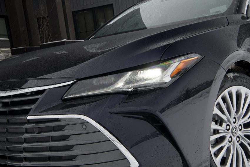 2021 Toyota Avalon Limited AWD - Headlight Wallpaper 850x567 #10