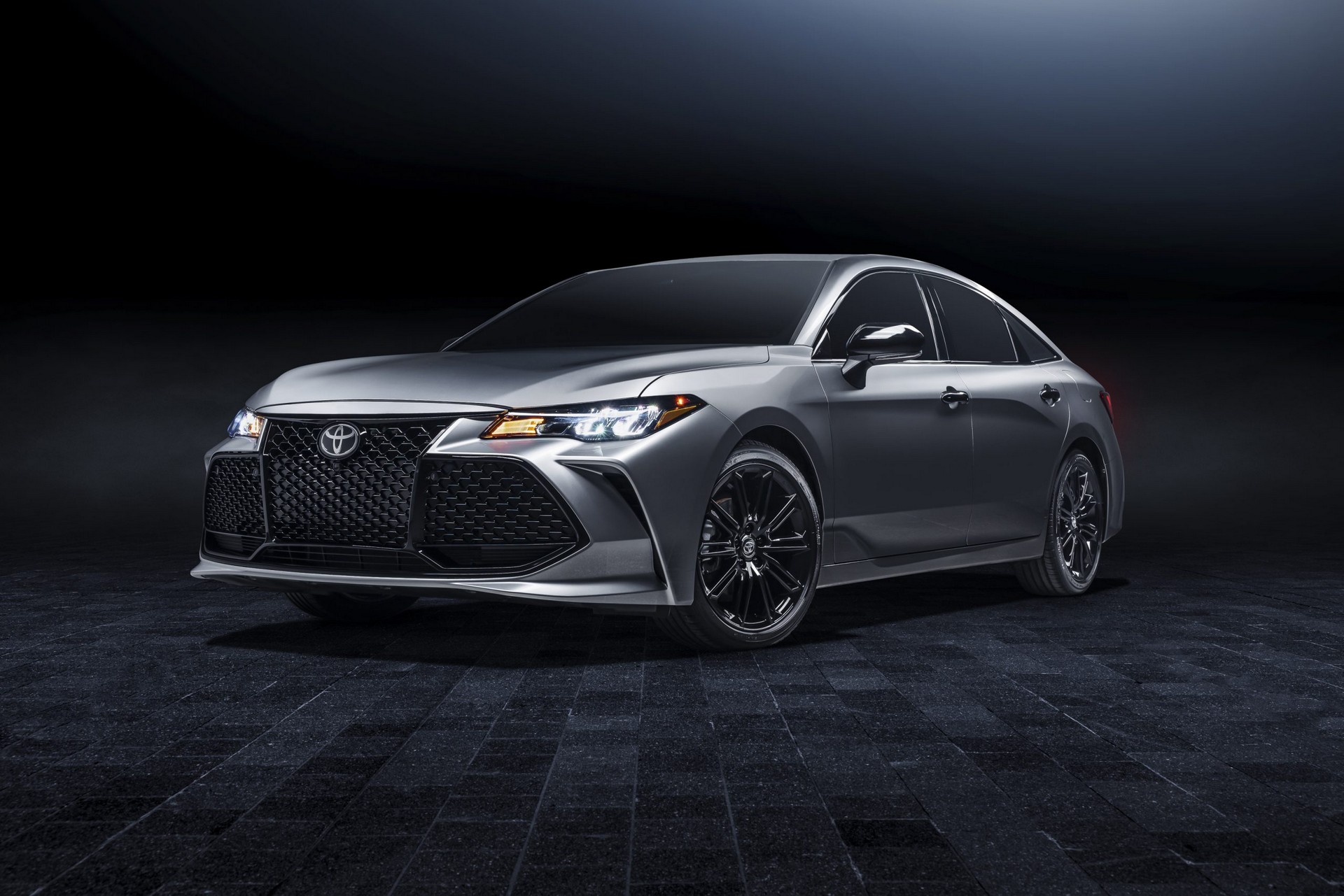 Download 2021 Toyota Avalon XSE Nightshade - Front Three-Quarter HD Wallpaper 1920x1281 #1