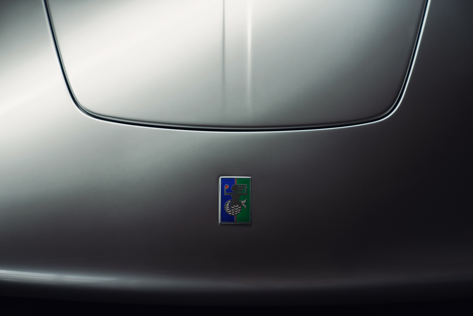 Download 2022 Gordon Murray T.50 - Badge HD Wallpaper 1920x1281 #19