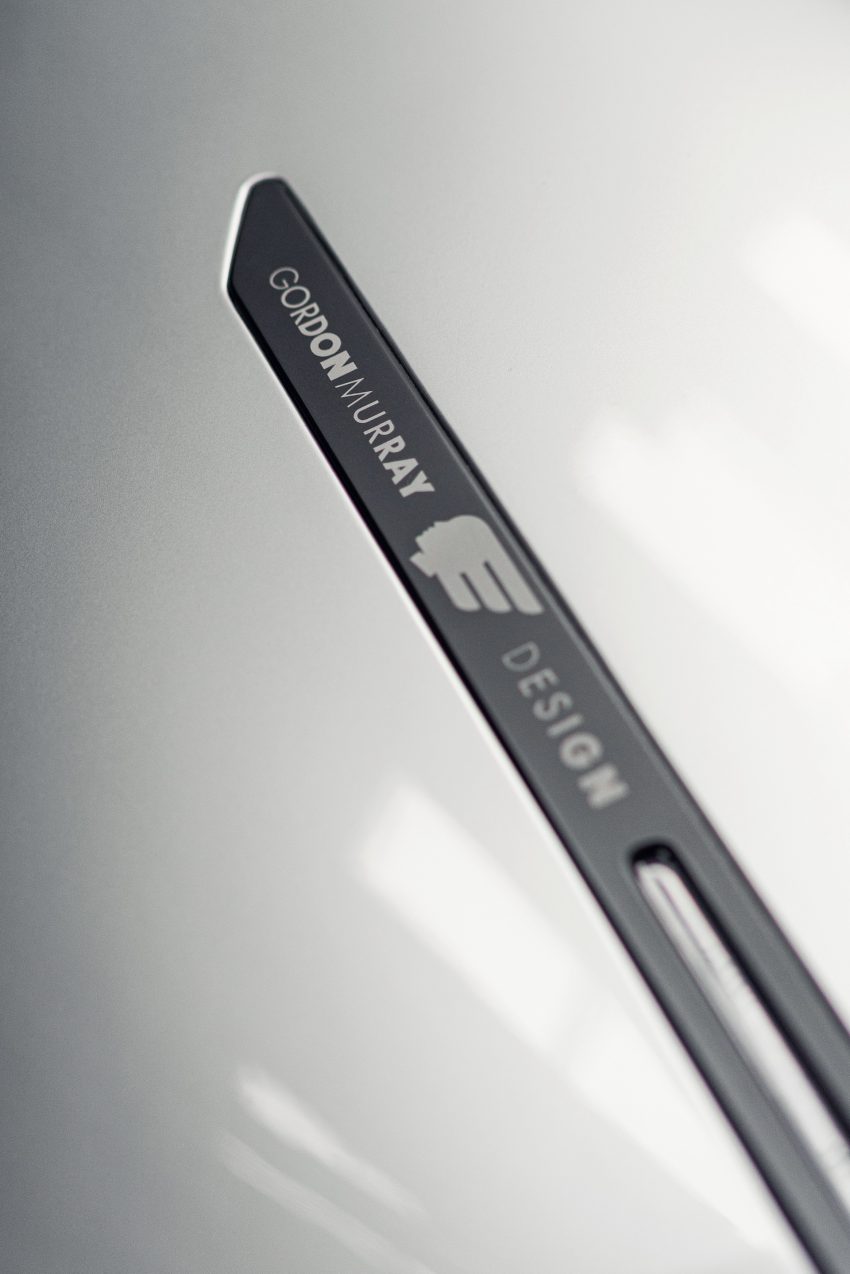 2022 Gordon Murray T.50 - Badge Phone Wallpaper 850x1274 #28