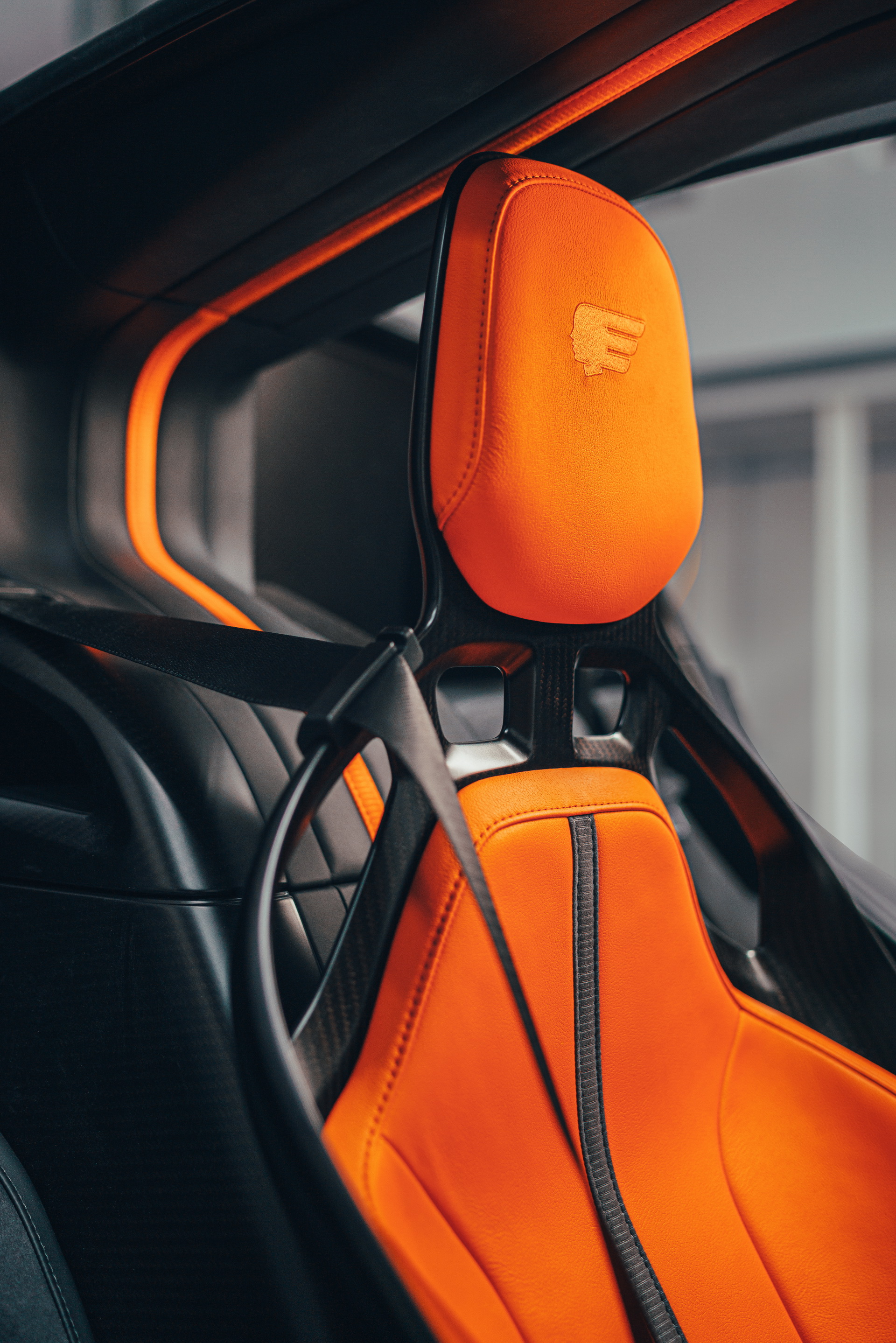 Download 2022 Gordon Murray T.50 - Interior, Seats HD Phone Wallpaper 1920x2878 #34