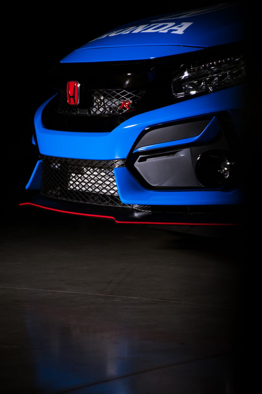 2020 Honda Civic Type R Pace Car - Grill Phone Wallpaper 850x1275 #29