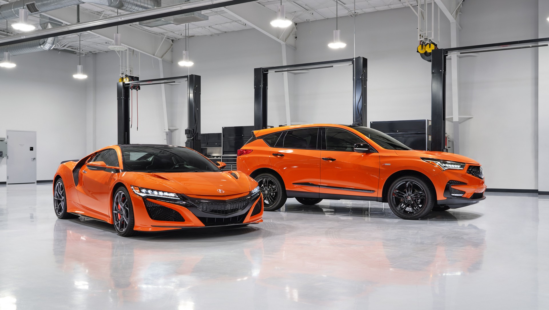 Download 2021 Acura RDX PMC Edition and Acura NSX - Front Three-Quarter HD Wallpaper 1920x1084 #7
