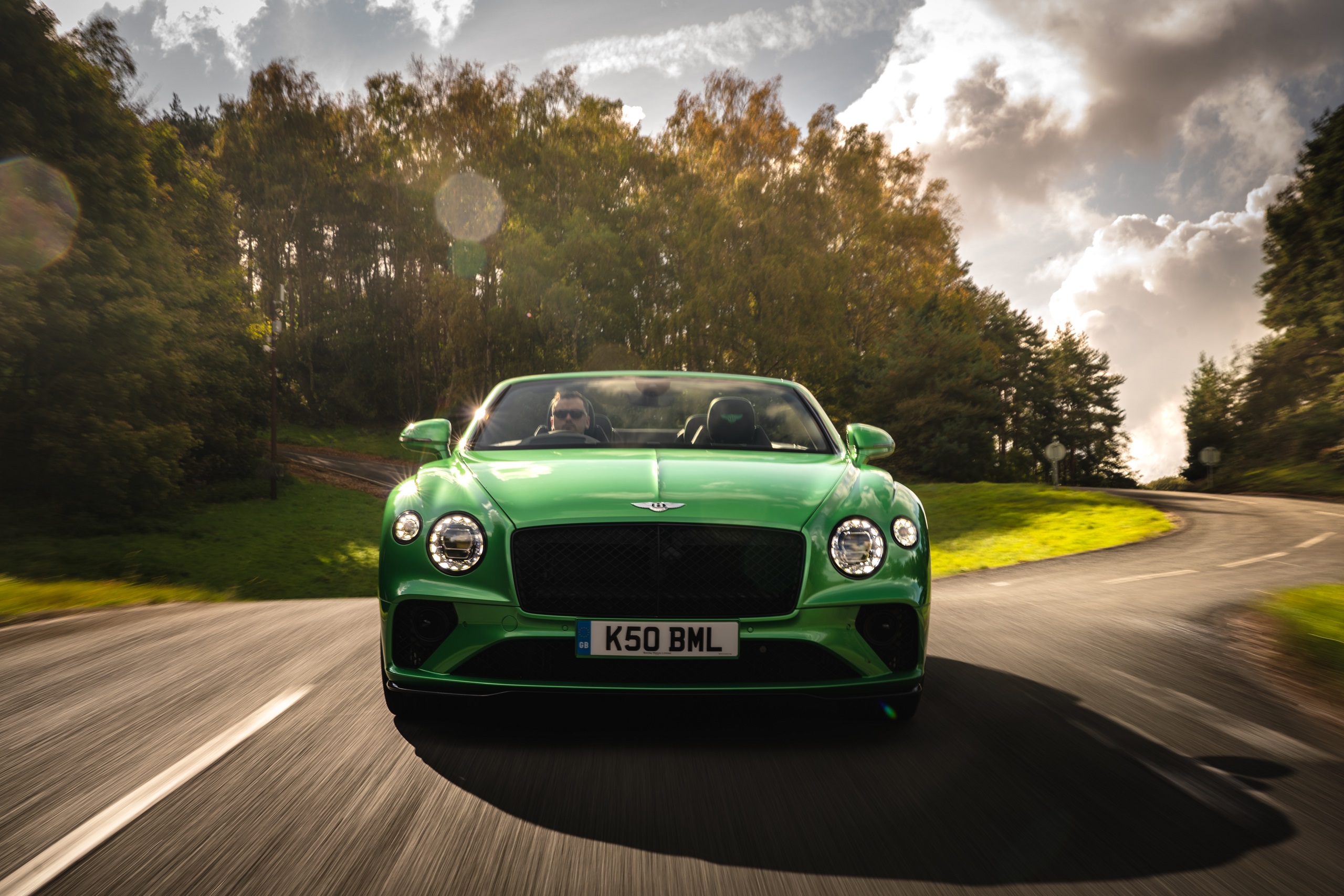 Download 2021 Bentley Continental GT Convertible - Front HD Wallpaper 2560x1706 #2