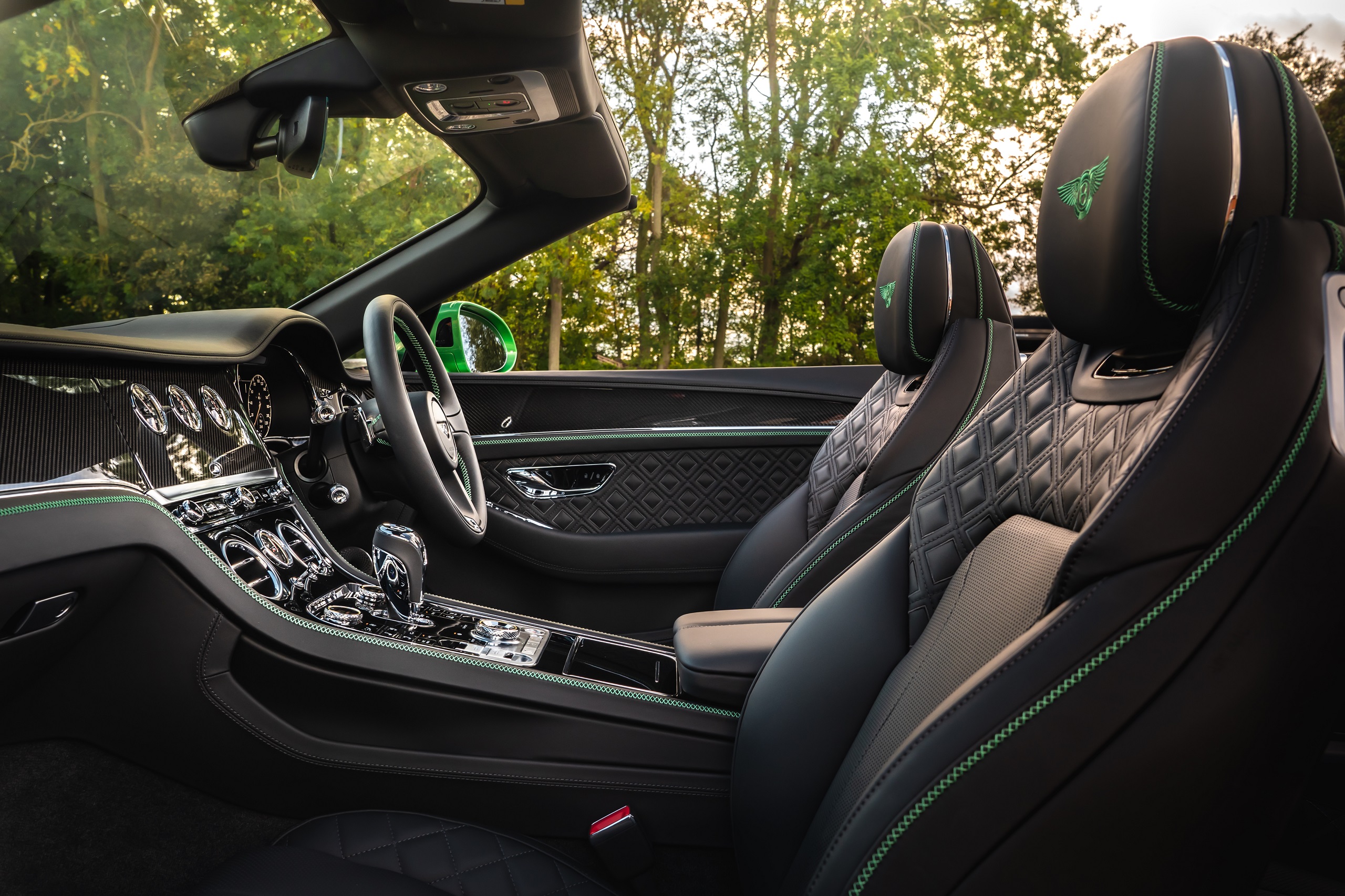 Download 2021 Bentley Continental GT Convertible - Interior HD Wallpaper 2560x1706 #29