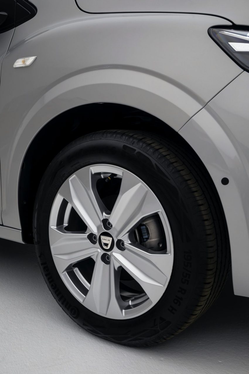 2021 Dacia Logan - Wheel Phone Wallpaper 850x1276 #16