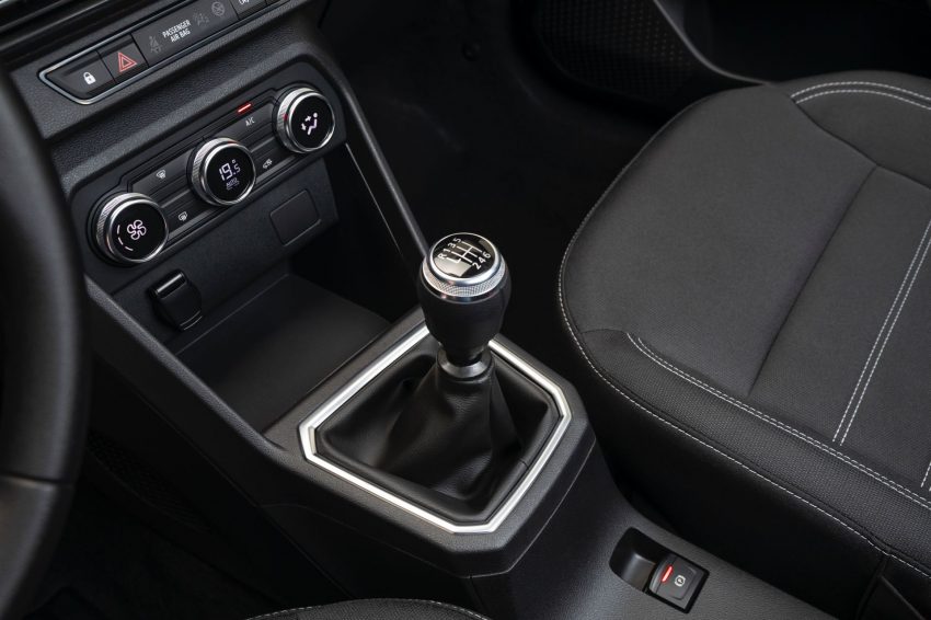 2021 Dacia Sandero - Central Console HD Wallpapers 850x566 #79 2021 Dacia Sandero - Central Console Wallpaper 850x566 #79