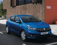 2021 Dacia Sandero - Front Three-Quarter Wallpaper 190x150