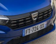 2021 Dacia Sandero - Grill Wallpaper 190x150