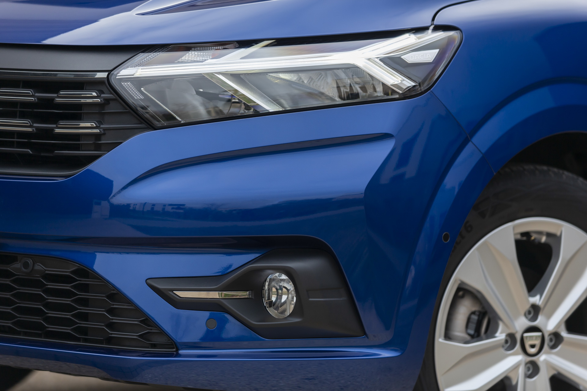 Download 2021 Dacia Sandero - Headlight HD Wallpaper 1920x1280 #36